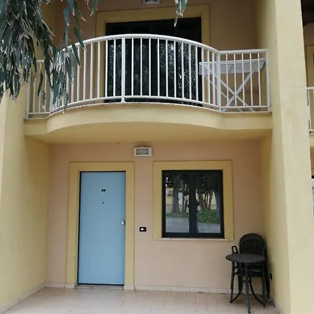 Gh Baia Di Tempsa * 아망테