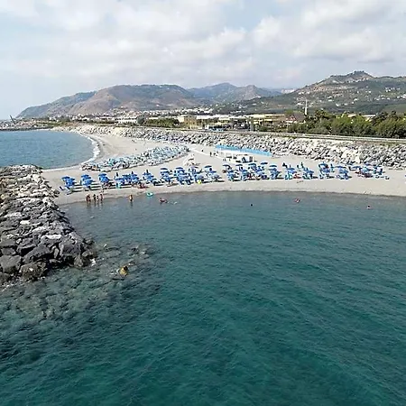 Gh Baia Di Tempsa Feriested